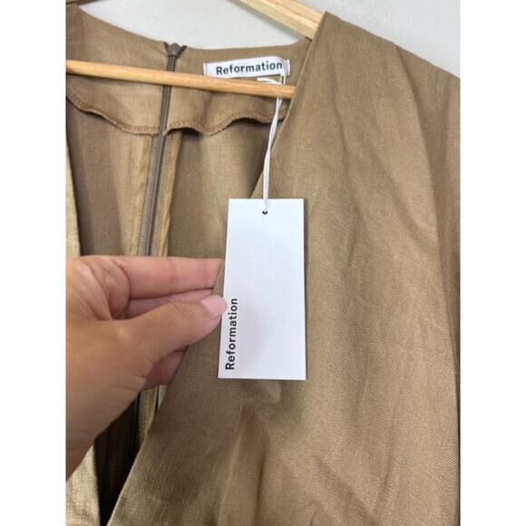 NWT Reformation Ty Button-Embellished Linen Kimono Sleeve Mini Dress Khaki - Picture 4 of 9
